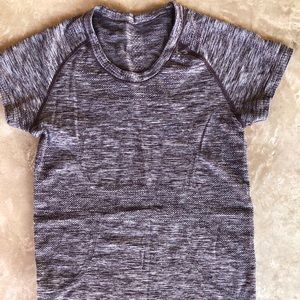 Lululemon swiftly short sleeve